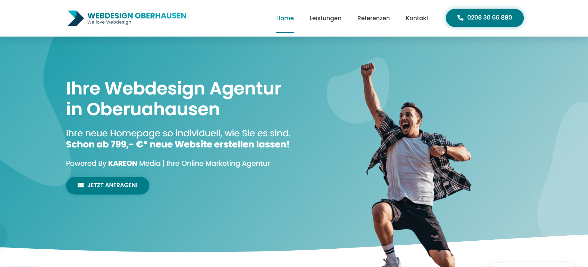 Screenshot einer Microsite für Webdesign in Oberhausen. Der Header zeigt das Logo 'Webdesign Oberhausen' mit dem Slogan 'We love Webdesign'. Die Hauptüberschrift lautet 'Ihre Webdesign Agentur in Oberhausen'. Darunter ein Preisangebot für Webdesign-Dienstleistungen ab 799 €. Auf der rechten Seite ein jubelnder Mann. Eine Schaltfläche mit der Aufschrift 'Jetzt anfragen!' ist sichtbar.
